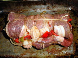 Stuffed round steak
